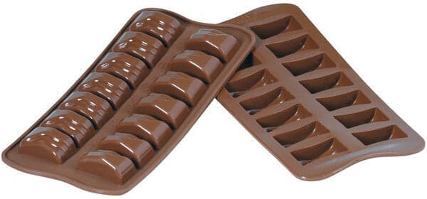 Silikomart – Silicone Brown 14 Compartment Jack Chocolate Mold – SCG09