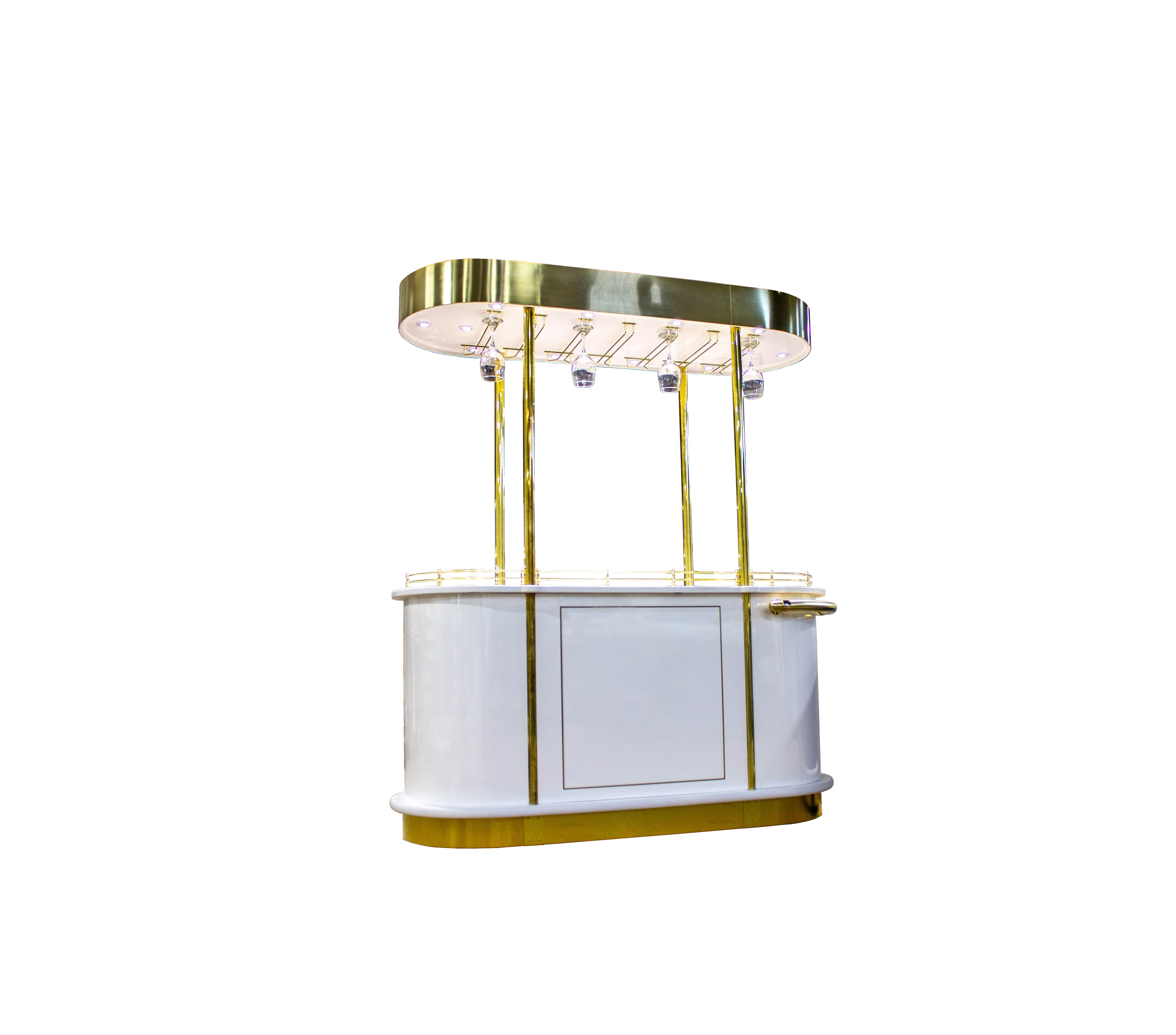 Lion's Wood – Champagne Cart