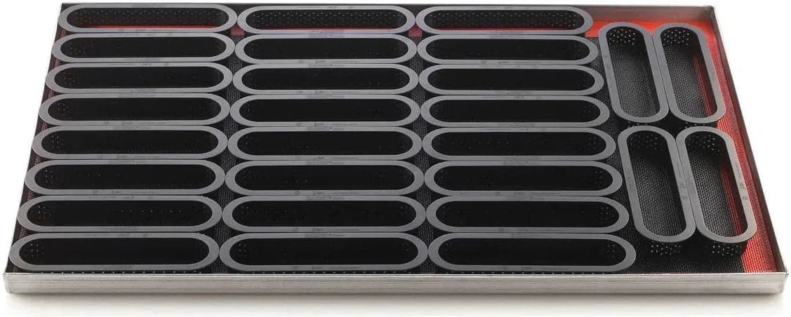 Silikomart – 5.7" x 1.3" Silicone Kit Tarte Ring Oblong, 6 Rings