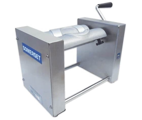 Somerset – Pastry & Turnover Machine w/ 5″ Triangular Die – SPM-45.TS1