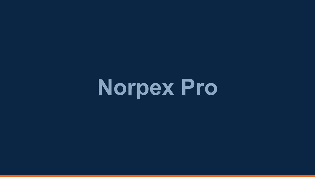 Operator reviewing a Norpex Pro order