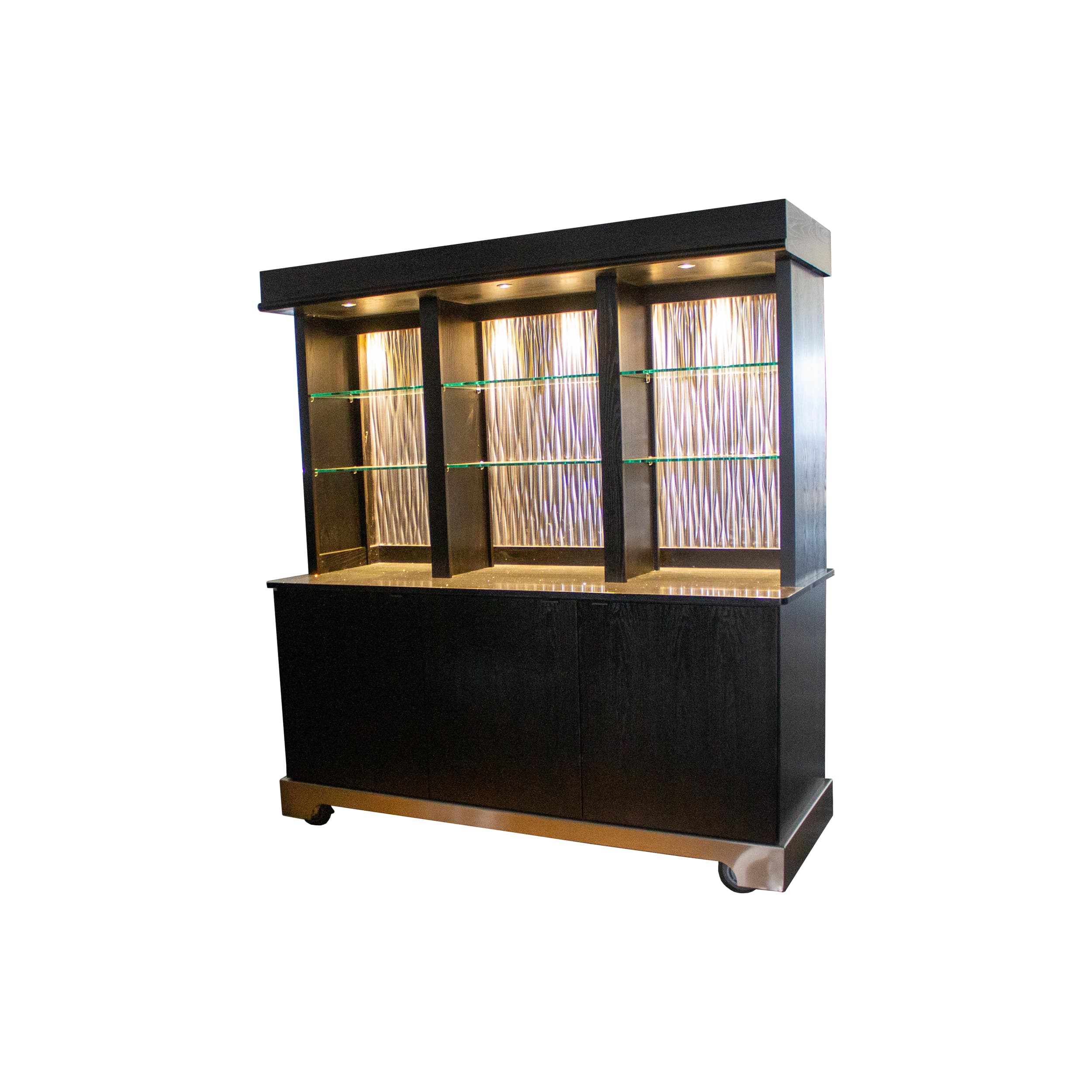 Lion's Wood – Light Back Bar