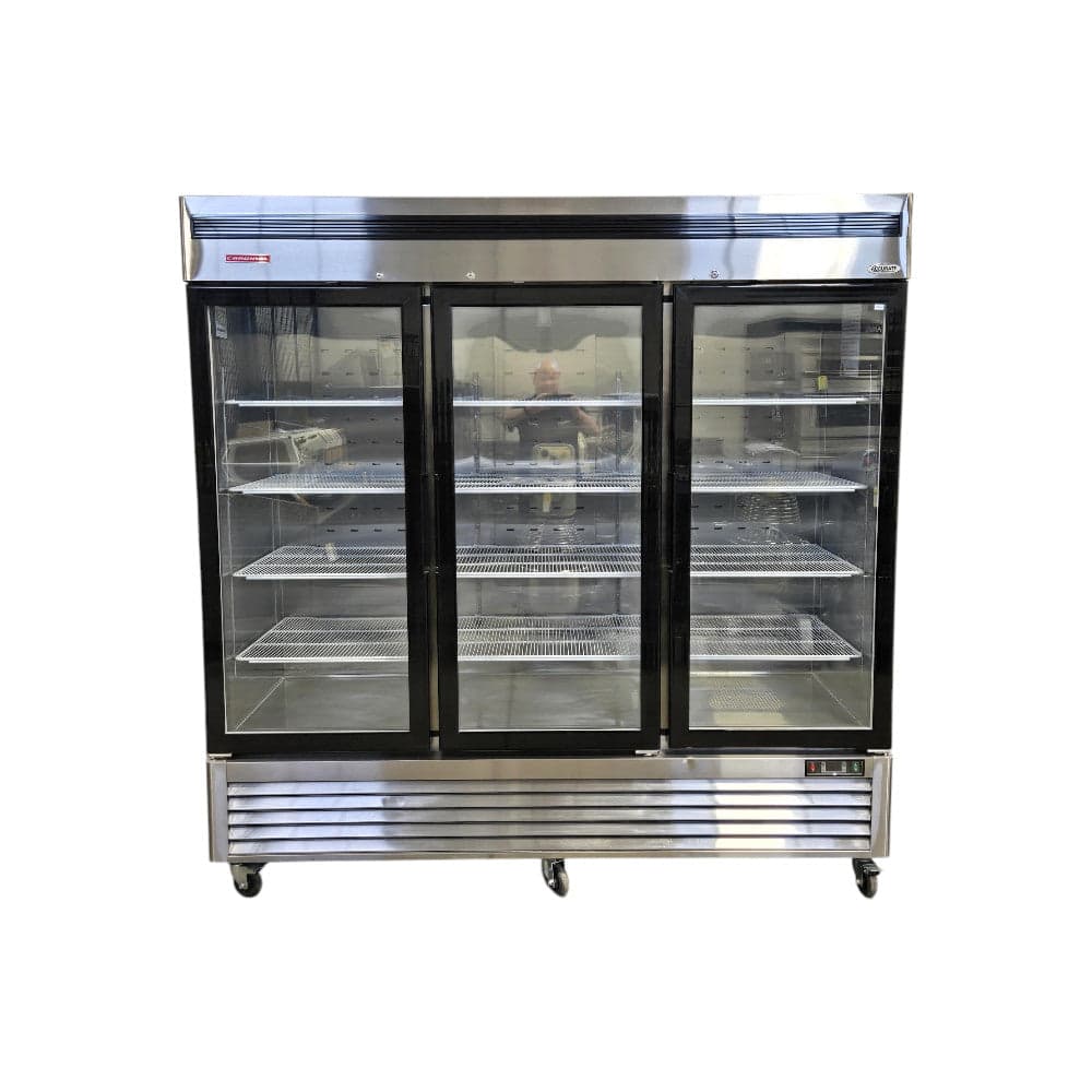 Cardinal CSSR3G Upright Merchandiser Cooler - 3 Glass Door - 81 Inch