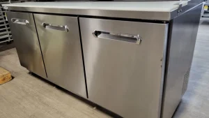 Kelvinator KCHST70.18 Prep Table