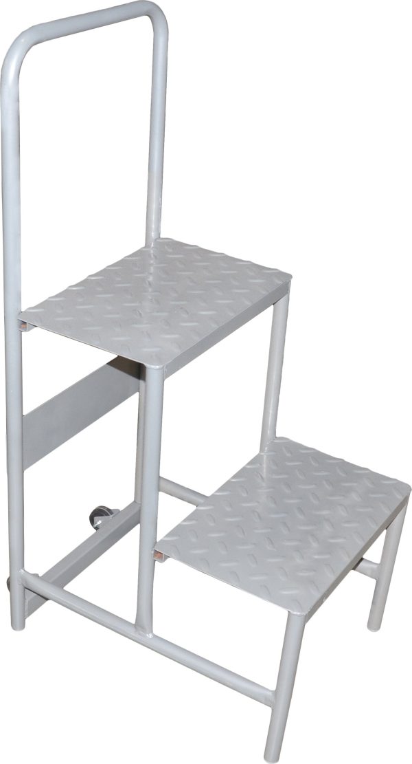 Step Ladder with Bar
